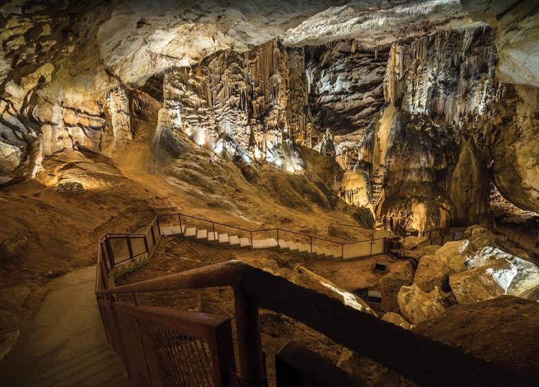 Saint-Marcel-d’Ardèche cave