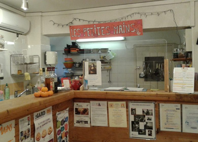 Les Petites Mains – Non-profit Restaurant Café